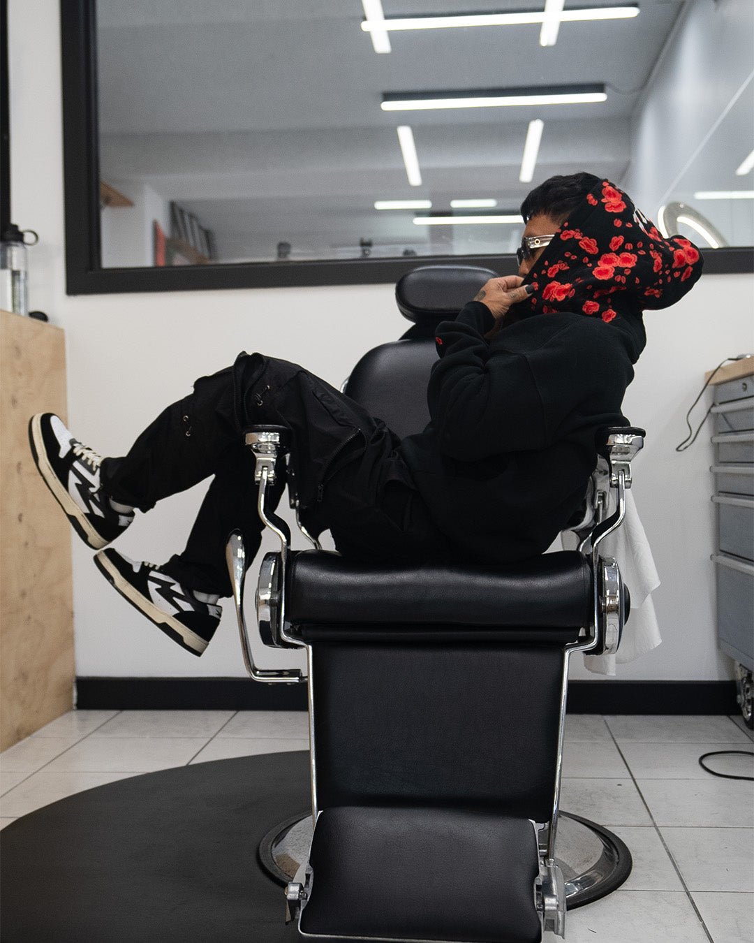 "Crown Of Blossoms" Hoodie /// - KOKA Dept.