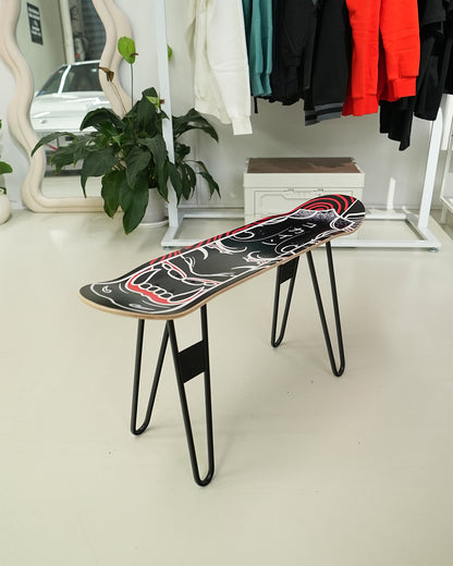 Skateboard  Bench /// Hannya